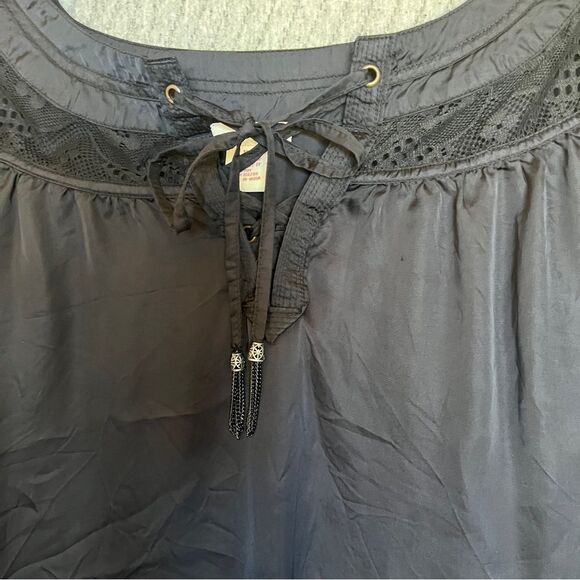 Sundance XS Black Pintuck Short Sleeve Minimal Basic Blouse Top Boho Luxury - Picture 6 of 11